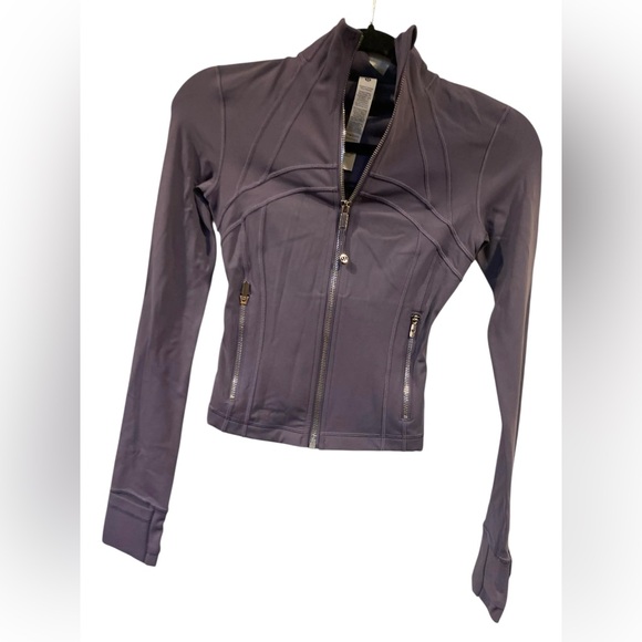 NWT Lululemon define cropped jacket nulu GRAPE MIST Size 0